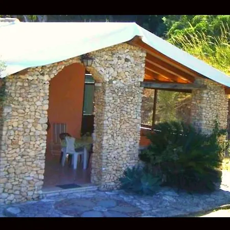 Villette Dello Zingaro Villa *